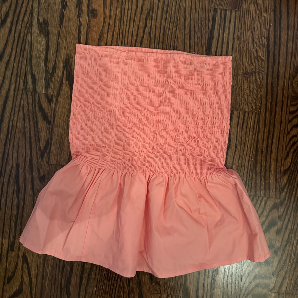 Coral mini skirt